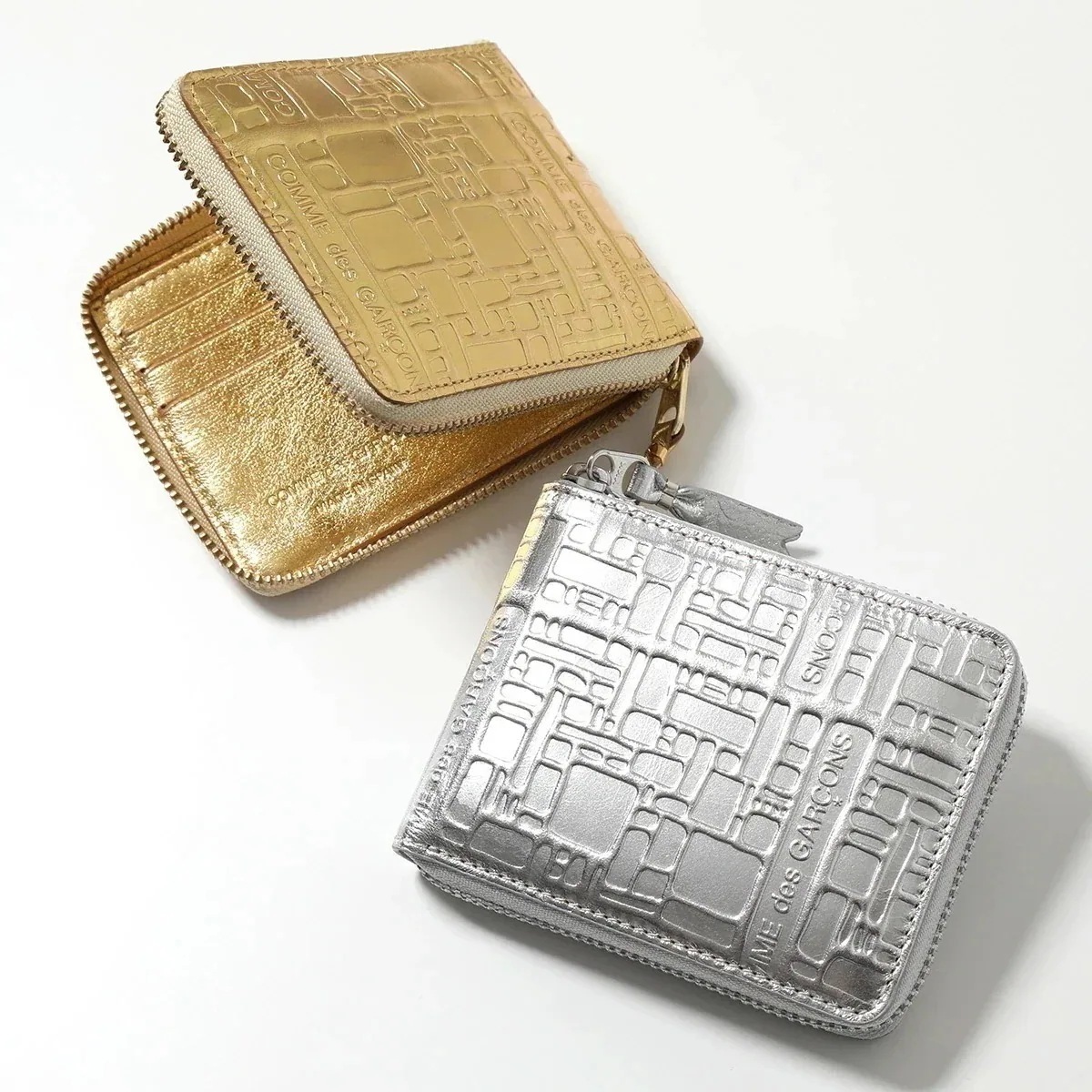 COMME des GARCONS コムデギャルソン 二つ折り財布 SA7100EG メンズ レザー ラウンドファスナー 小銭入れあり メタリック ミニ財布 カ