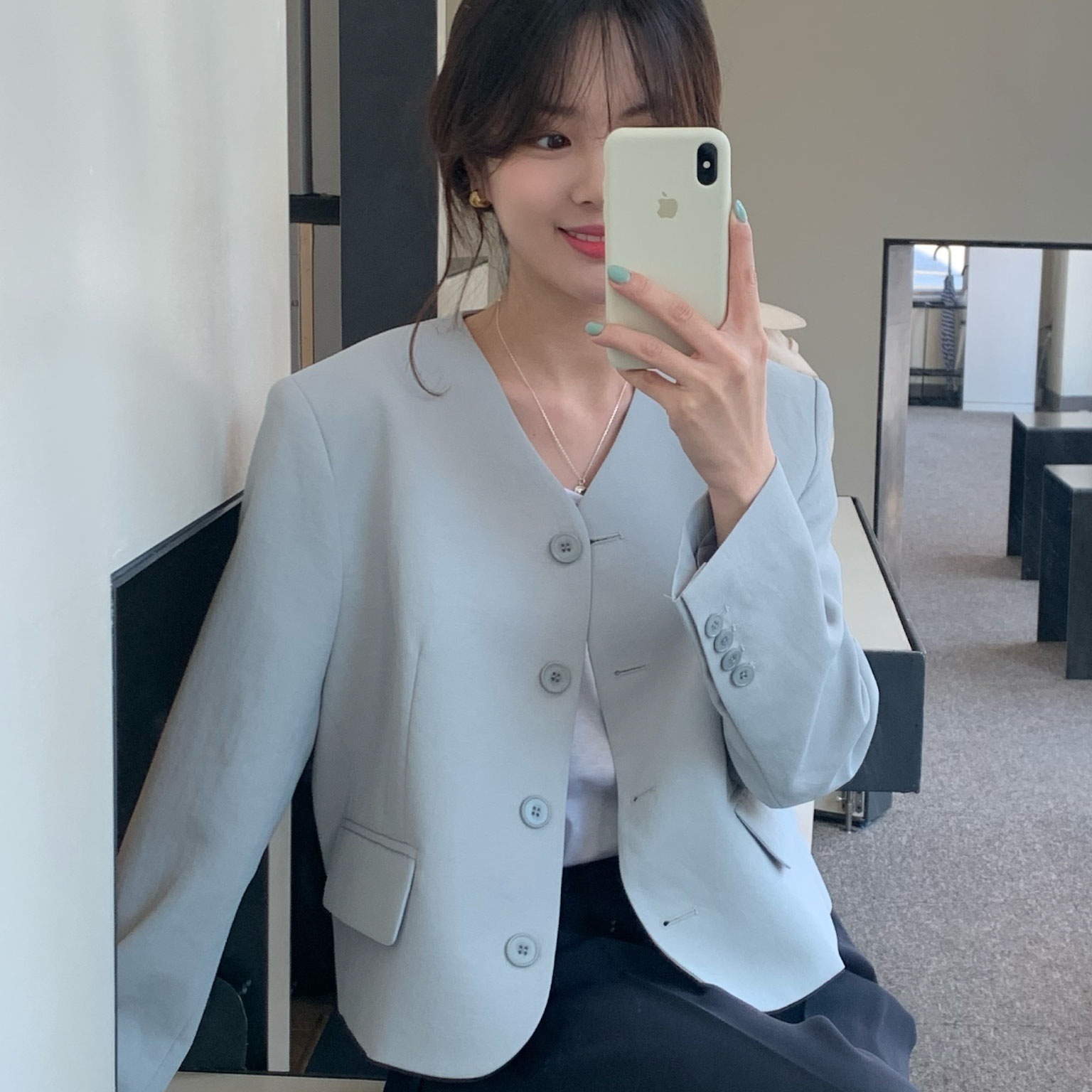 アウター ジャケット 長袖 Vネック かわいい 大人可愛い きれいめ シンプル モダン 無地 春