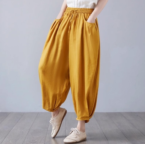 レディース パンツ ボトムス 9分丈 アンクル丈 ポケット 大人可愛い カジュアル おしゃれ こなれ感 ラフ 個性的 主役級 存在感 無地 春 秋 10代 20代 30代 40代 ティーン アラサー 5,151円