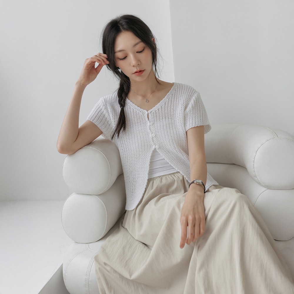 フォーミアボタンラウンド1/2ニットカーディガン 7,497円