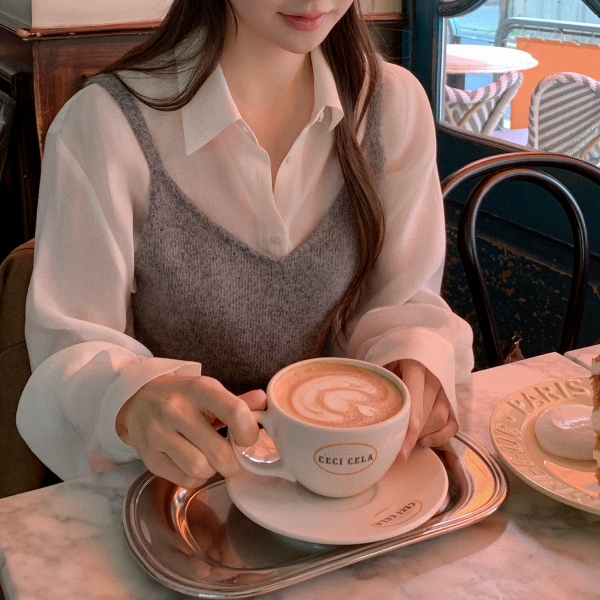 (女性らしいフィット / ほのかな光沢 / 洗練されたシルエット) テンセル シースルー 長袖 シャツブラウス bs8511