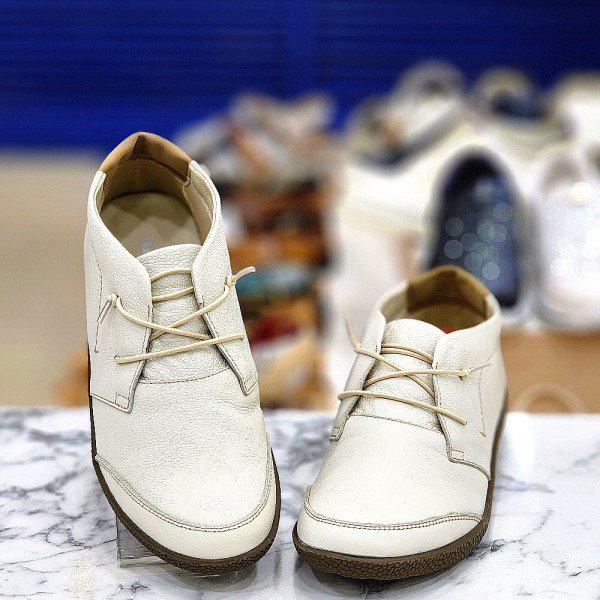 女性セミベーシックショートブーティーカジュアルシューズ短靴ショートブーツ3FN486