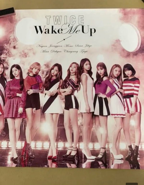 Qoo10] TWICE Wake Me Up 特典ポ