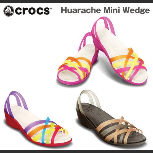 Qoo10] Crocs レディースクロックス ワラチェ ミニウェ