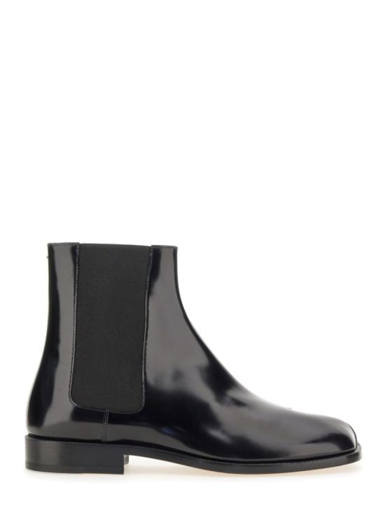 MAISON MARGIELA Men Boots S57WU0150 P3827H8396 Black
