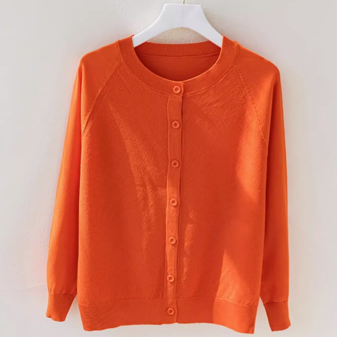 トップス カーディガン 袖あり 長袖 ラウンドネック 襟なし 前開き 薄手 かわいい 大人可愛い シンプル カジュアル 大人 おしゃれ お洒落 大人女子 無地 春 秋 10代 20代 30代 6,003円