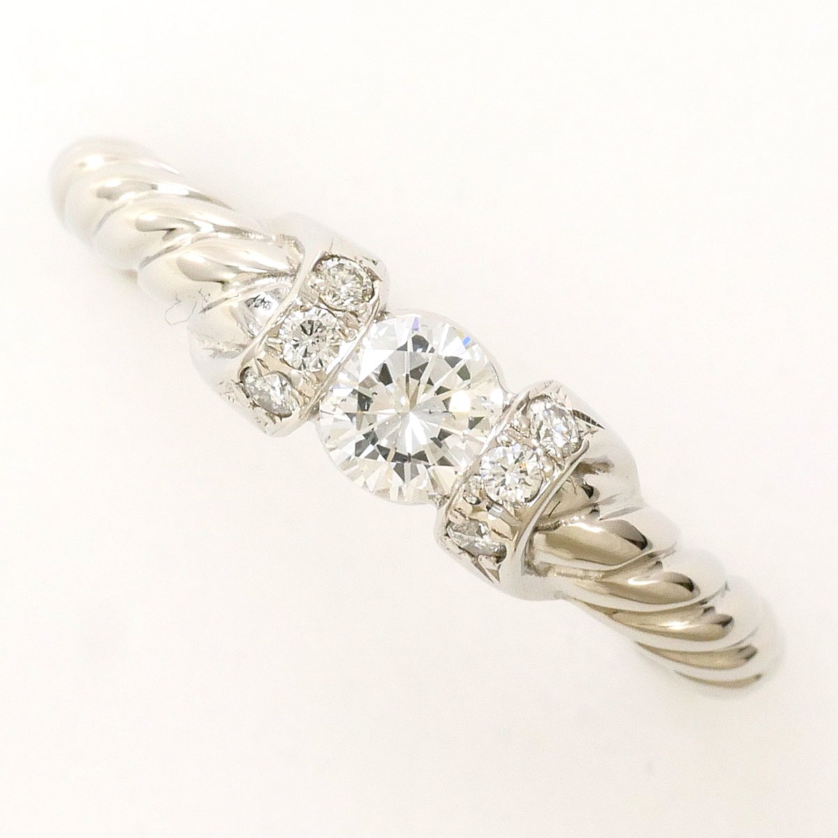 PT900 プラチナ リング・指輪 12号 ダイヤモンド 0.30ct SI1 鑑定書 総重量約4.4g 中古