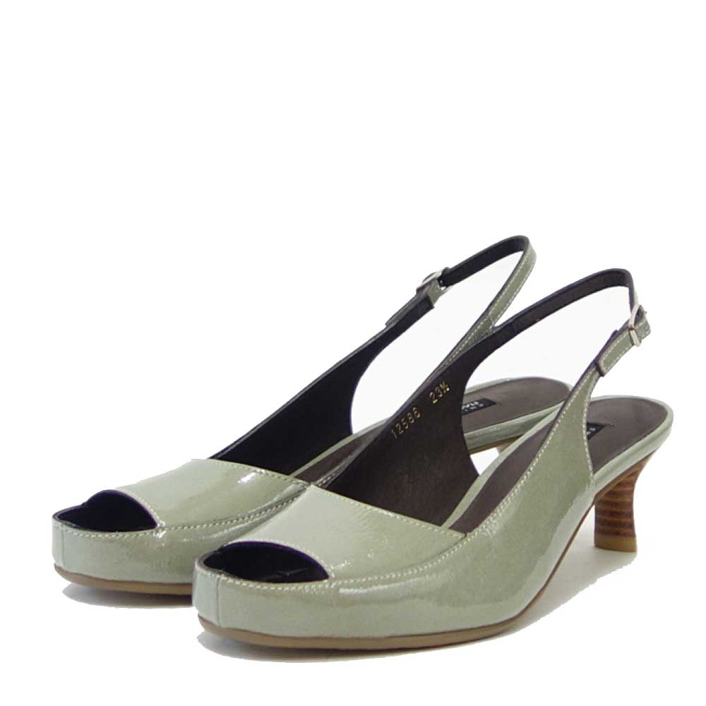 12586 ライトグレー エナメル スクエア オープントウパンプス サンダル 5cmヒール