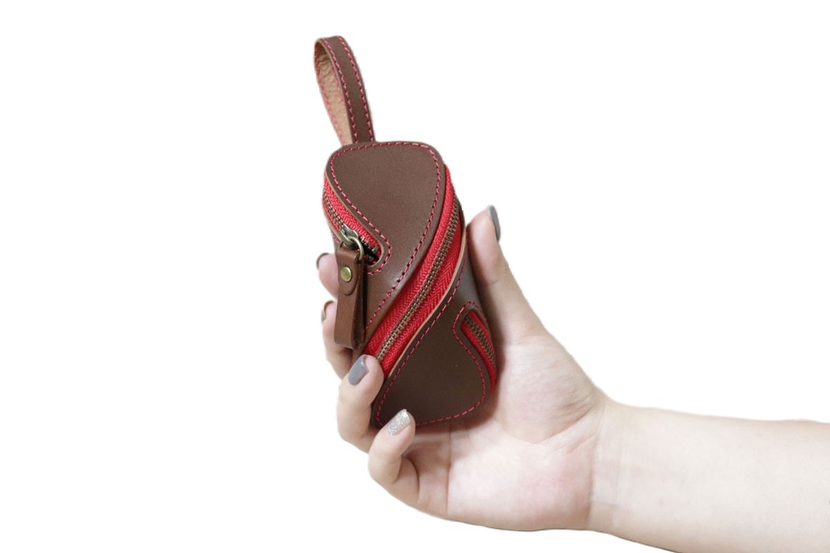 数量限定！特典付き【ラッピング無料】革製 ジュエリーポーチ 福井 服部革店 螺旋 旅行 ジュエリーケース アクセサリー収納 贈り物 記念日