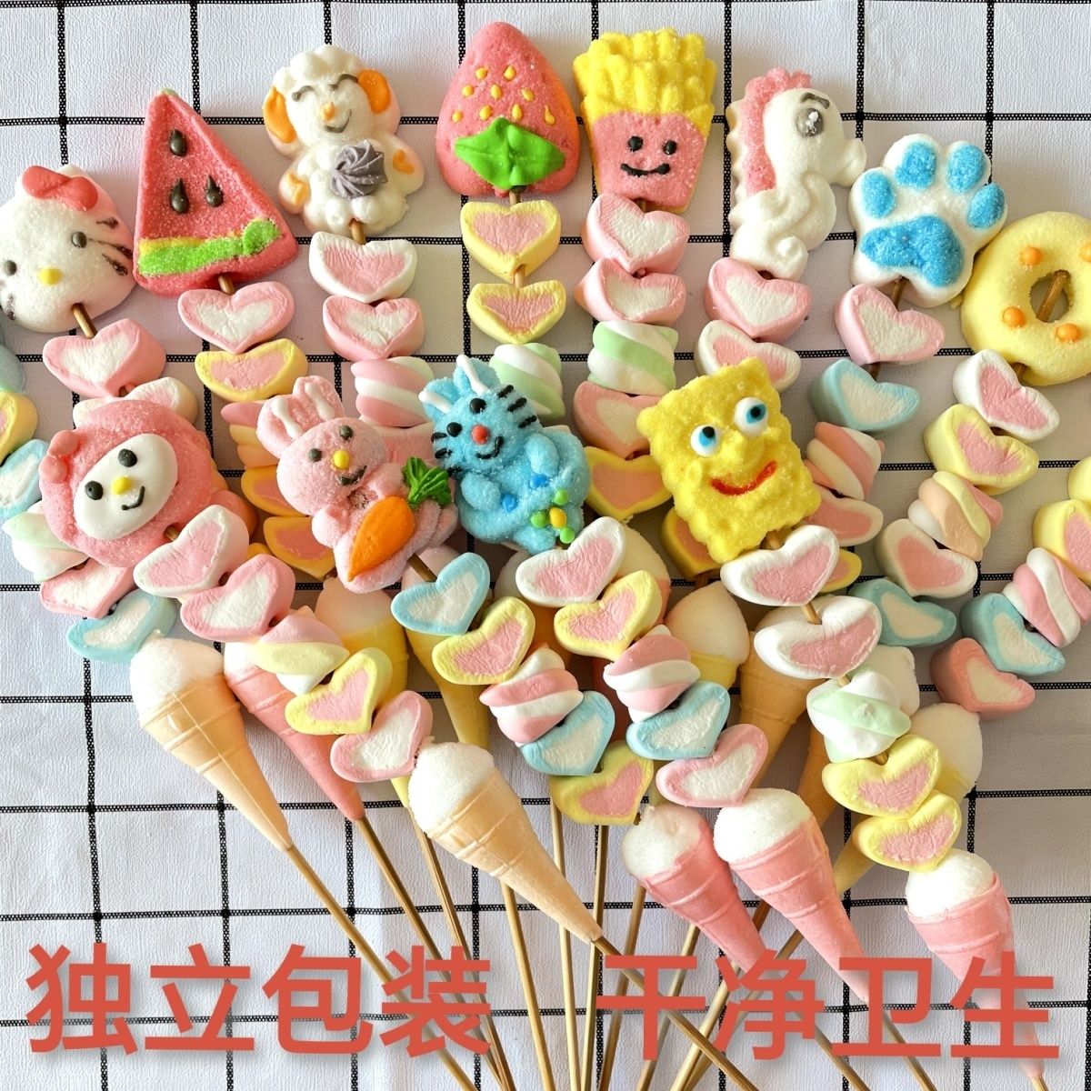 漫画のマシュマロ串にひょうたんのロリポップ ジュース グミを混ぜた子供用スナック キャンディ こどもの日のプレゼント 誕生日プレゼント