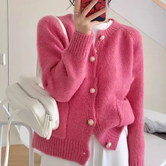 ニットカーディガン レディース カーディガン 羽織 ニット セーター トップス 長袖 パールボタン フロントボタン ポケット シンプル 無地 カジュアル お出かけ おしゃれ 秋冬 ファッション 女性