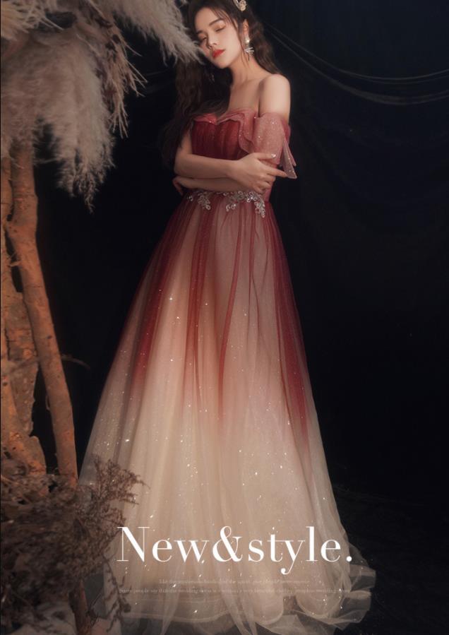 XS-3XL レディース ウェディングドレス カラードレス 結婚式　花嫁 披露宴　刺繍 二次会 パーティードレス 演奏会 お嫁さん 発表会 誕生日会 少女 レッド