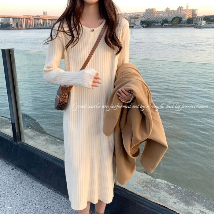 ニットワンピース ワンピース レディース ロングワンピース ロング ミモレ丈 長袖 リブニット クルーネック iライン タイト スリム 春 秋 冬 体型カバー 着痩せ 細見え 大人 カジュアル長袖ロング・マキシ丈ワンピ