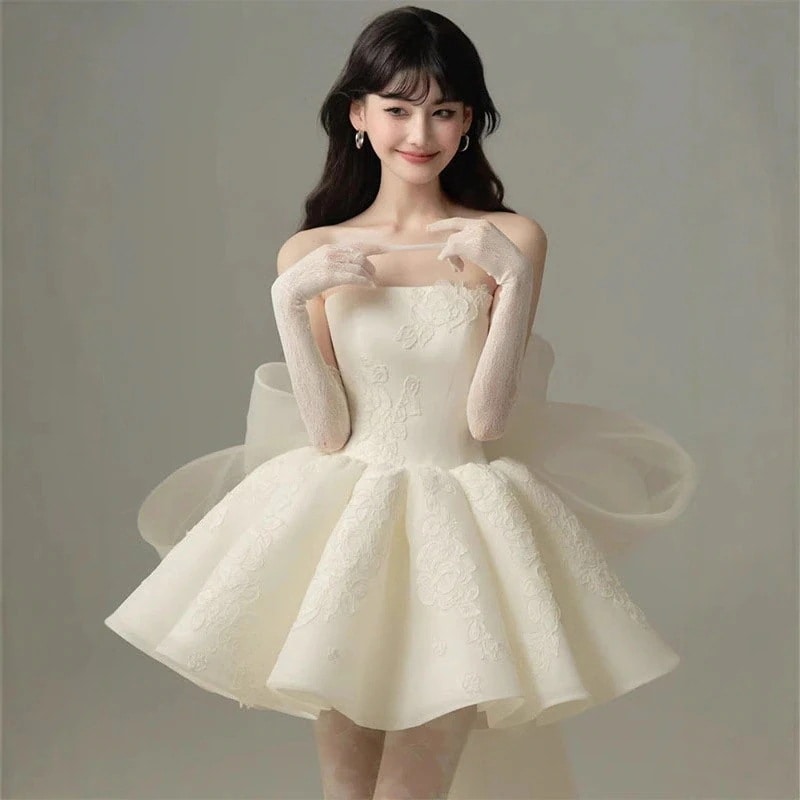 2025新作 結婚式ワンピース 演奏会 卒業式 発表会 ドレス ウェディングドレス 花嫁ロングドレス 成人式 ウエディングドレス 白 ウェディングドレス 白 ロング パーティードレス