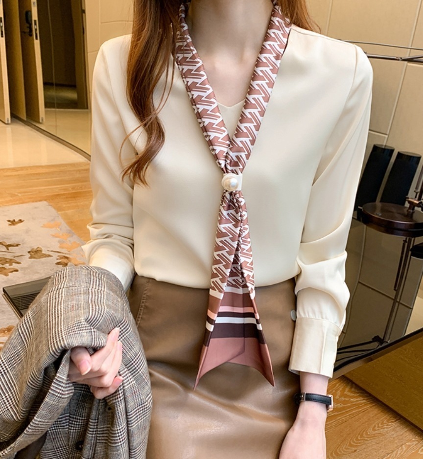 トップス デート モテアイテム シャツ ブラウス 長袖 タイ付き 可愛い きれいめ 上品 おしゃれ かっこいい 可愛い ラブリー キュート ガーリー クール モード系 セクシー エレガント