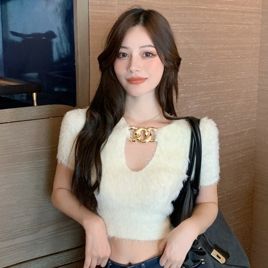 トップス セーター 半袖 Vネック プルオーバー ショート丈 ふわふわ かわいい 大人可愛い きれいめ シンプル 上品 おしゃれ かっこいい カジュアル こなれ感 個性的 主役級 存在感 抜け感 春