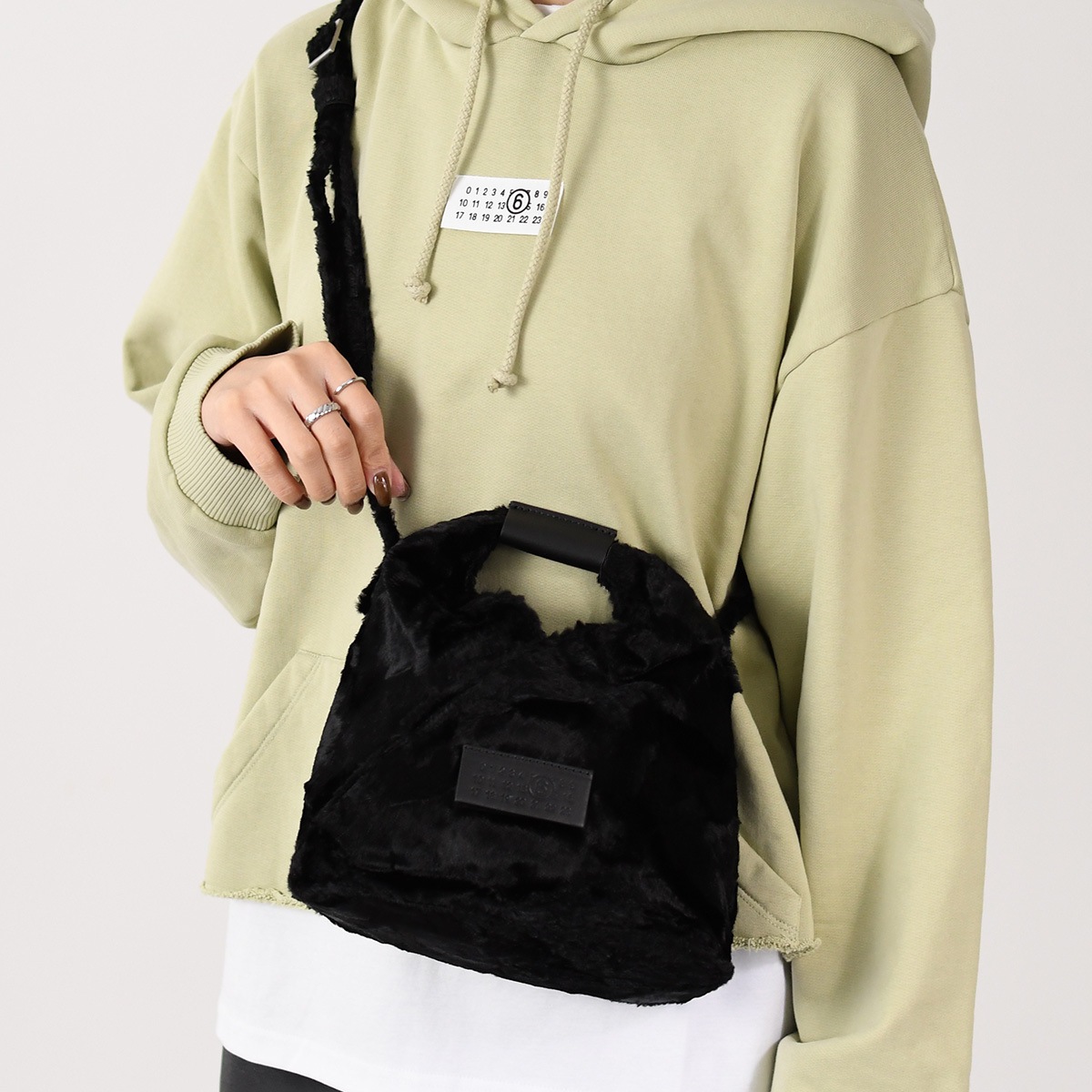 メゾン マルジェラ バッグ ショルダーバッグ Japanese ジャパニーズ レディース ブラック 黒 人気 ギフト