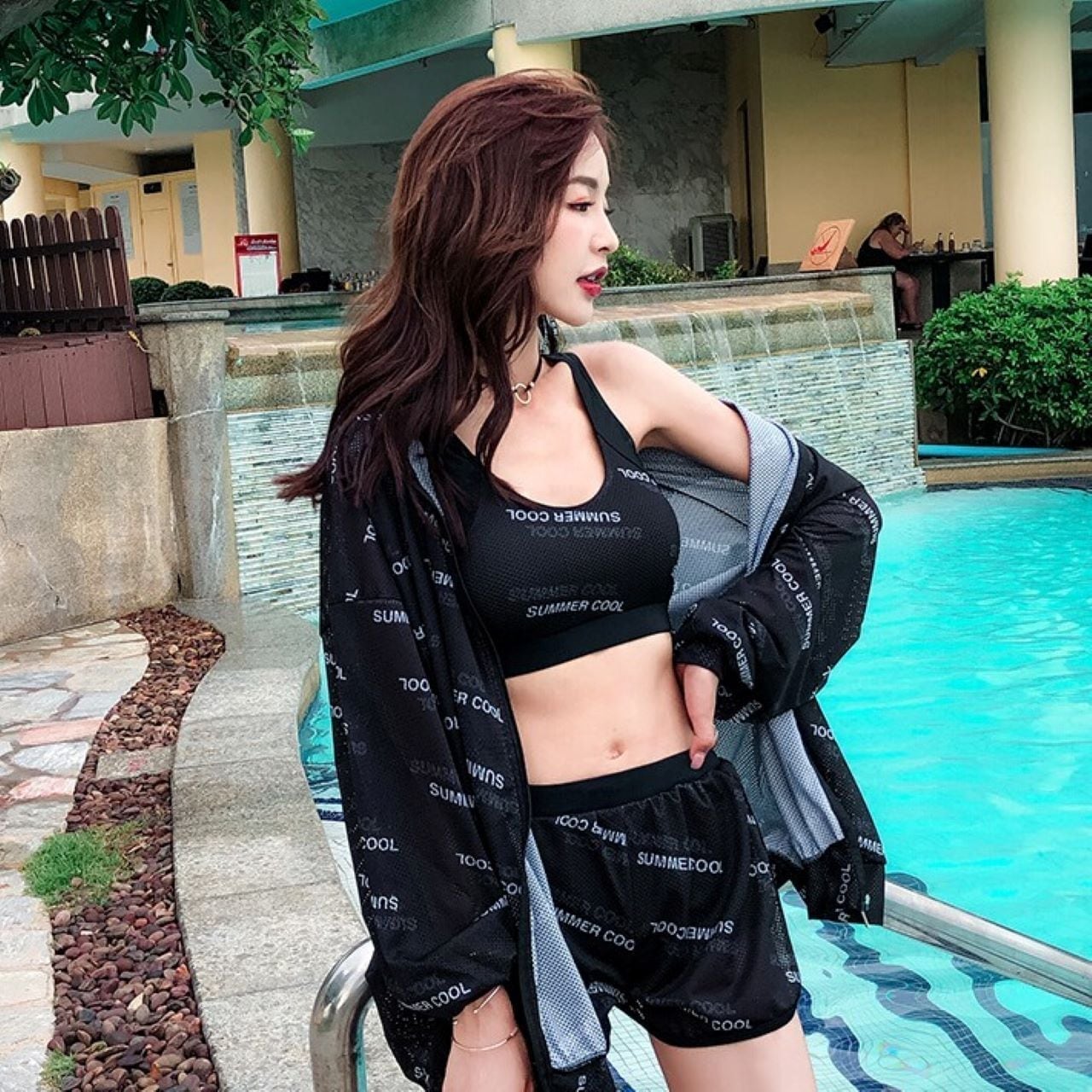 イイ女 体形カバー 長袖 上下セット 可愛い 水着 ロゴビキニセクシーミニ 女子 3点セット ショート丈 ヨガ スイムウェア モテ お姉さんモデル ランニング旅行 スタイルアップ レディース黑白学生