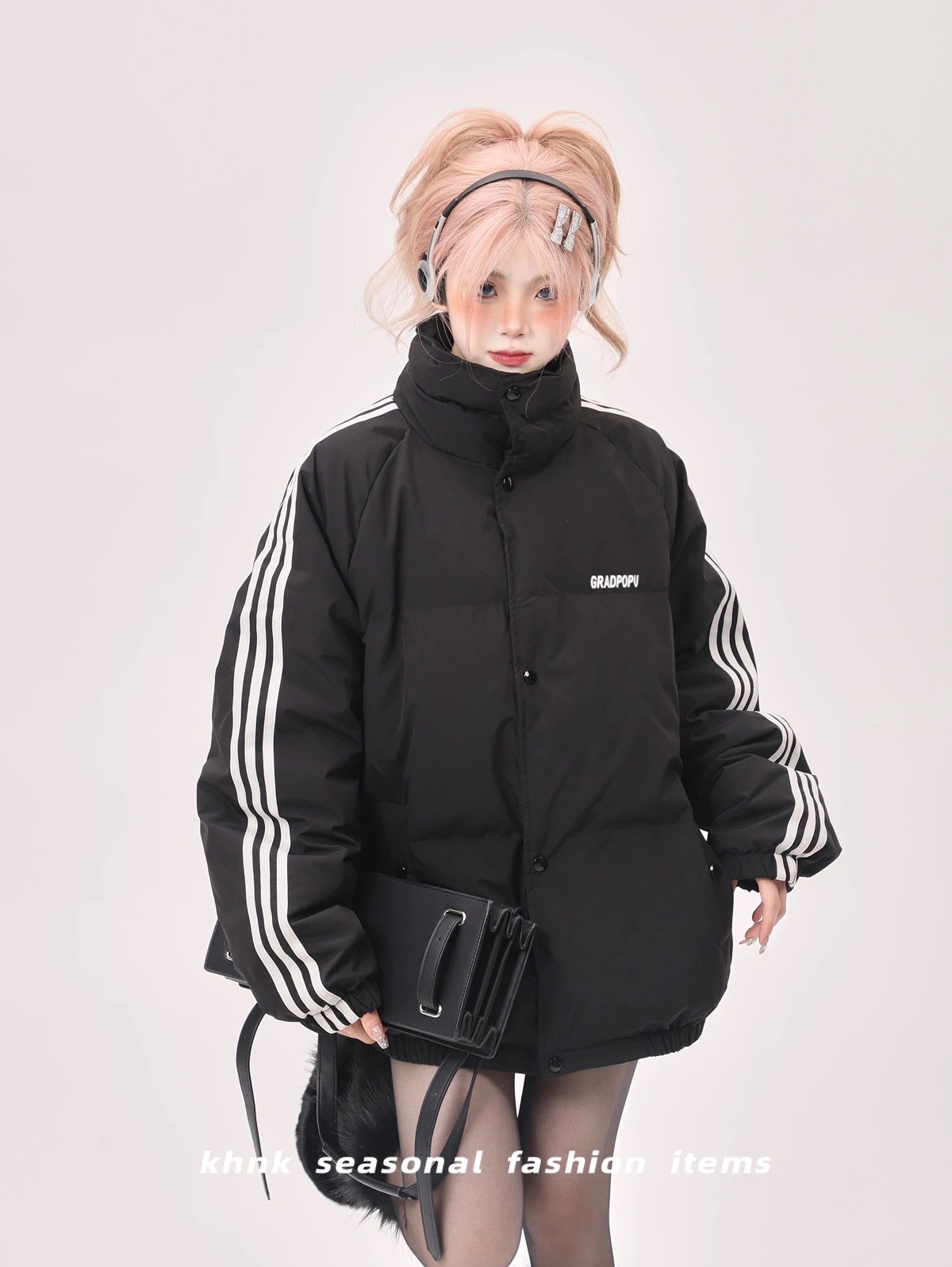 お揃いゆったりスタンドネックにサイズ丈シルエットレディースサイド ダウンジャケット防寒あったか暖かいかわいい厚手アウタートレンド風羽織りハイネックファッション系カップルコーデ 韓国っぽ 2025秋冬