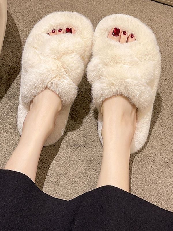 スタイルアップ！ヒールパンプス サンダル スエードスリッパ秋の新作2024韓国版ファッションクロス綿モップ 冬のスリッパ モカシン 厚底スニーカー パンプス