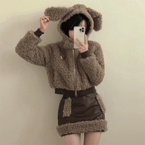 【セット価格】愛らしいモコモコ ボア クロップ パーカー ジャケット レザー スカート セット