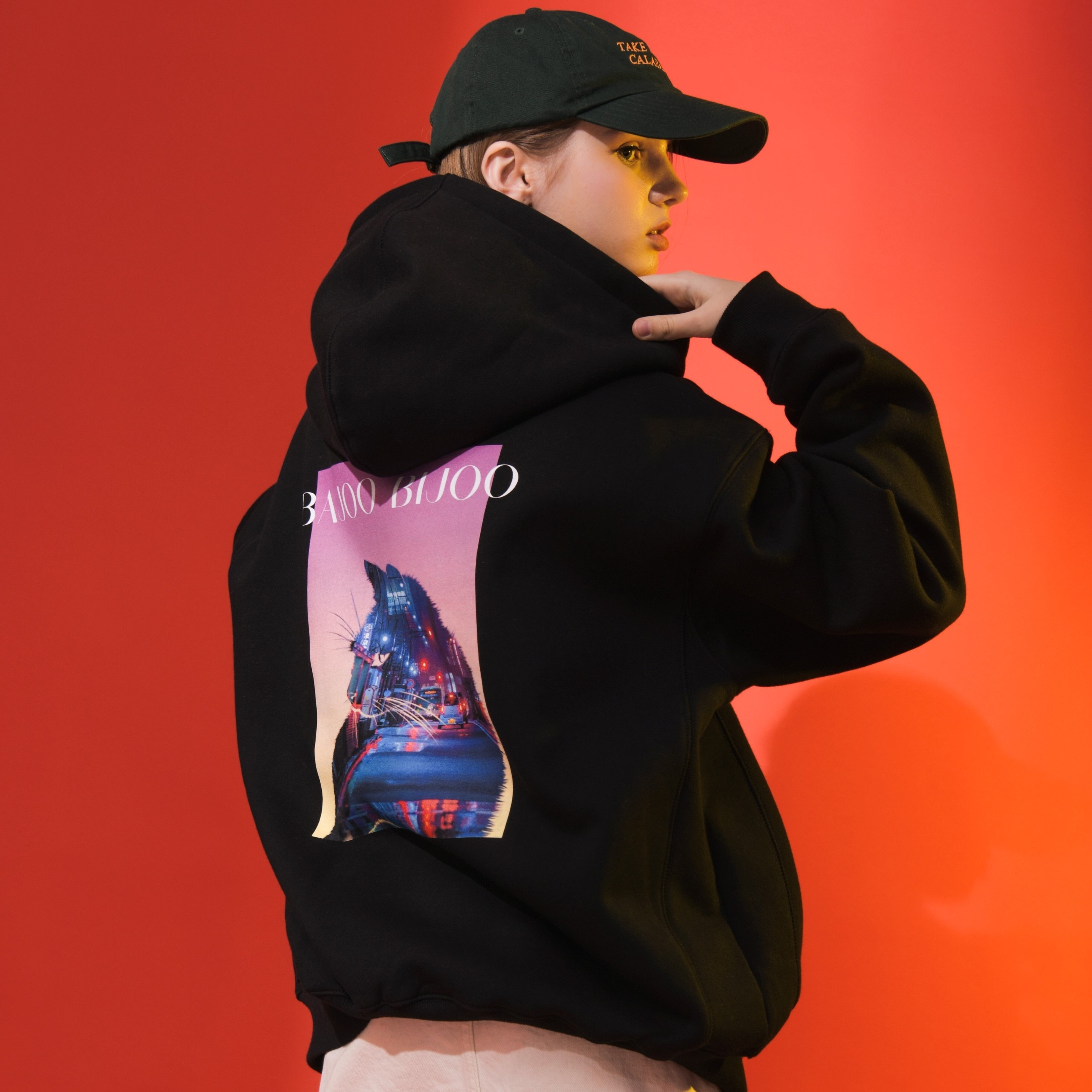 ナイトシティキャットフードジップアップ[ブラック]