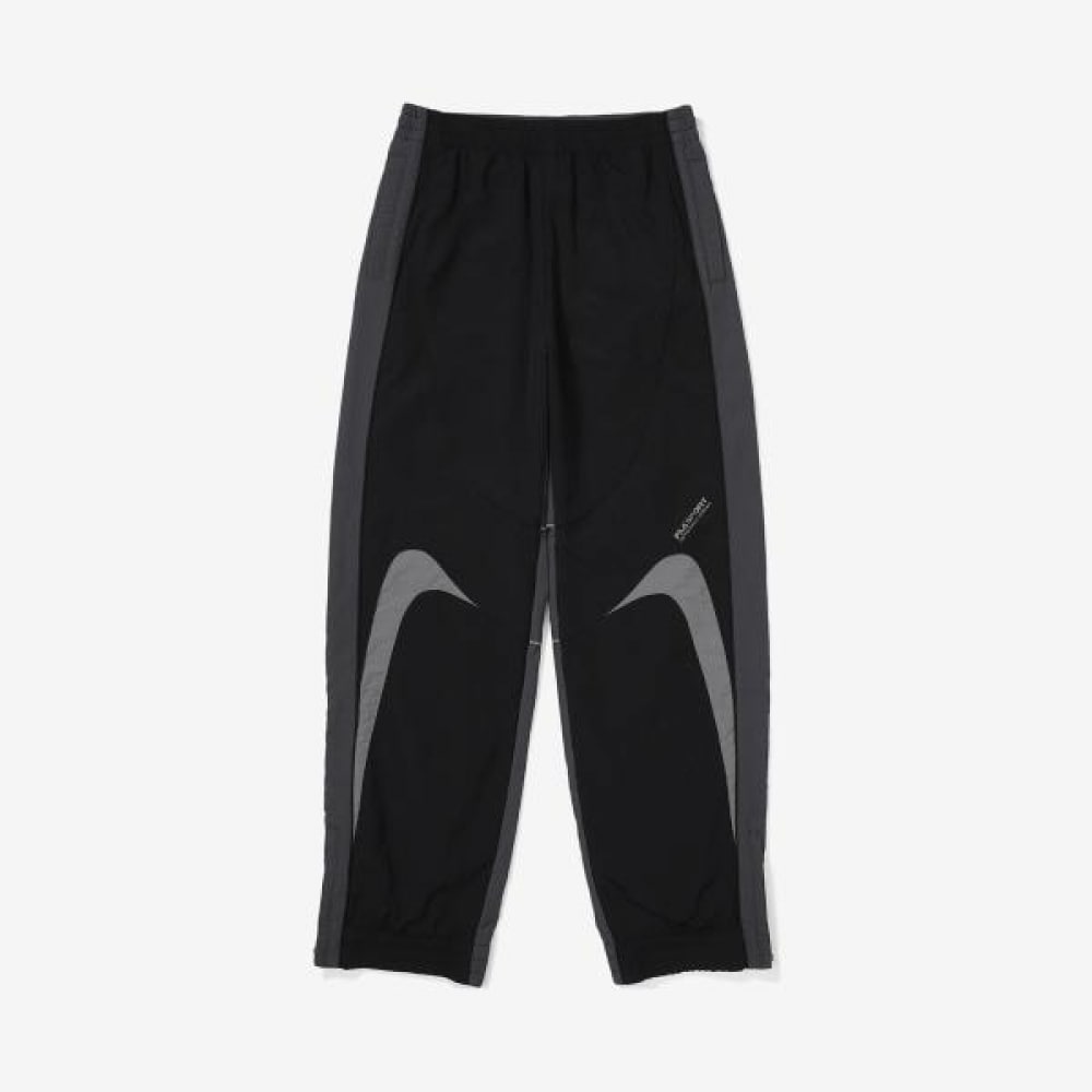 FILA パイピング機能性ウーブンパンツ