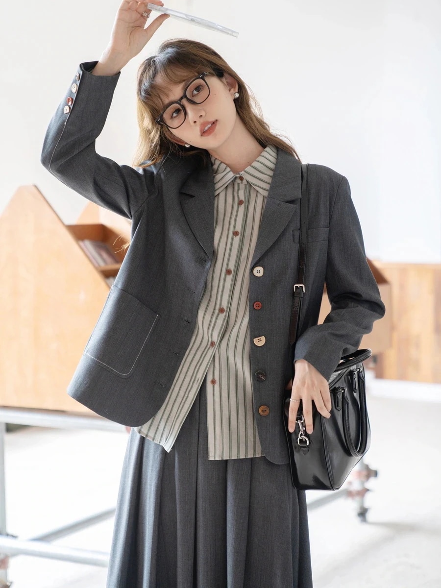 急速出荷！品質保証！2025初春 新作 スーツジャケット アウター キャンパス風 小柄 トップス 体型カバー 着痩せ メガ割 韓国ファッション