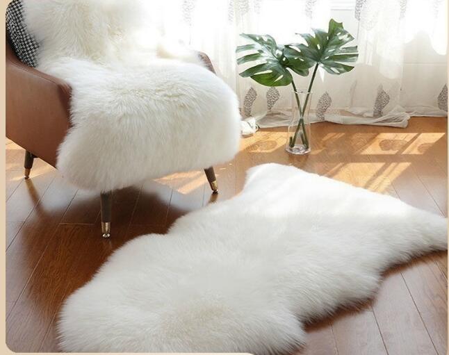 カーペット 毛皮一体のソファークッション　インテリア ラグマット 洗える カーペット シープスキン 5,170円