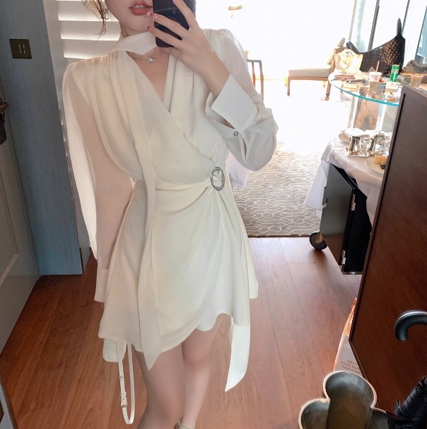 レディース ワンピース ドレス 膝丈 膝上 長袖 Vネック カシュクール りぼんタイ ラップ 落ち感 ベルト ウエストマーク かわいい 大人可愛い きれいめ シンプル 上品 おしゃれ ガーリー