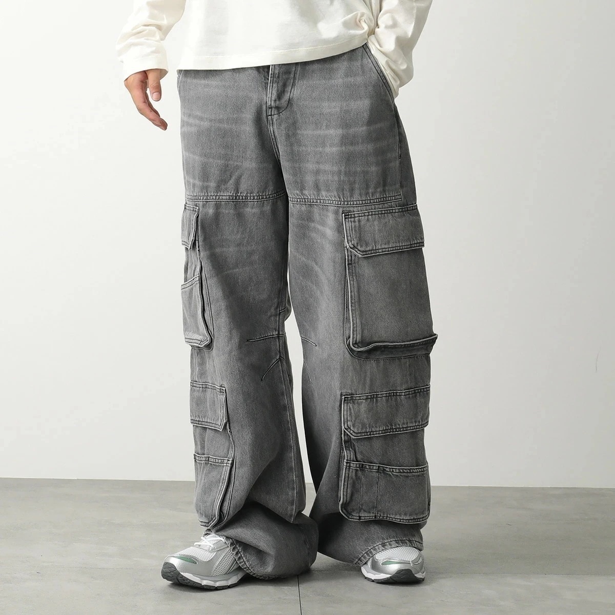 DIESEL ディーゼル ジーンズ D-SIRE-CARGO-D A13316 0DCBE メンズ デニムパンツ カーゴパンツ ワイド ストレート コットン Gパン 02 29,692円