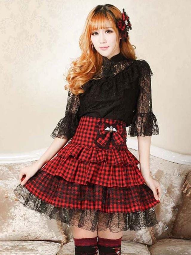 【全店任意2枚購入で100円OFF】クラシックロリータSKフリルボウレースアップチェックレッドロリータスカート