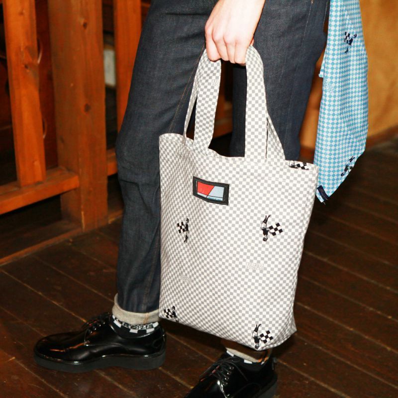 オリジナルJOHN CHECKER TOTE BAG MIDIUM GREY/BLUE
