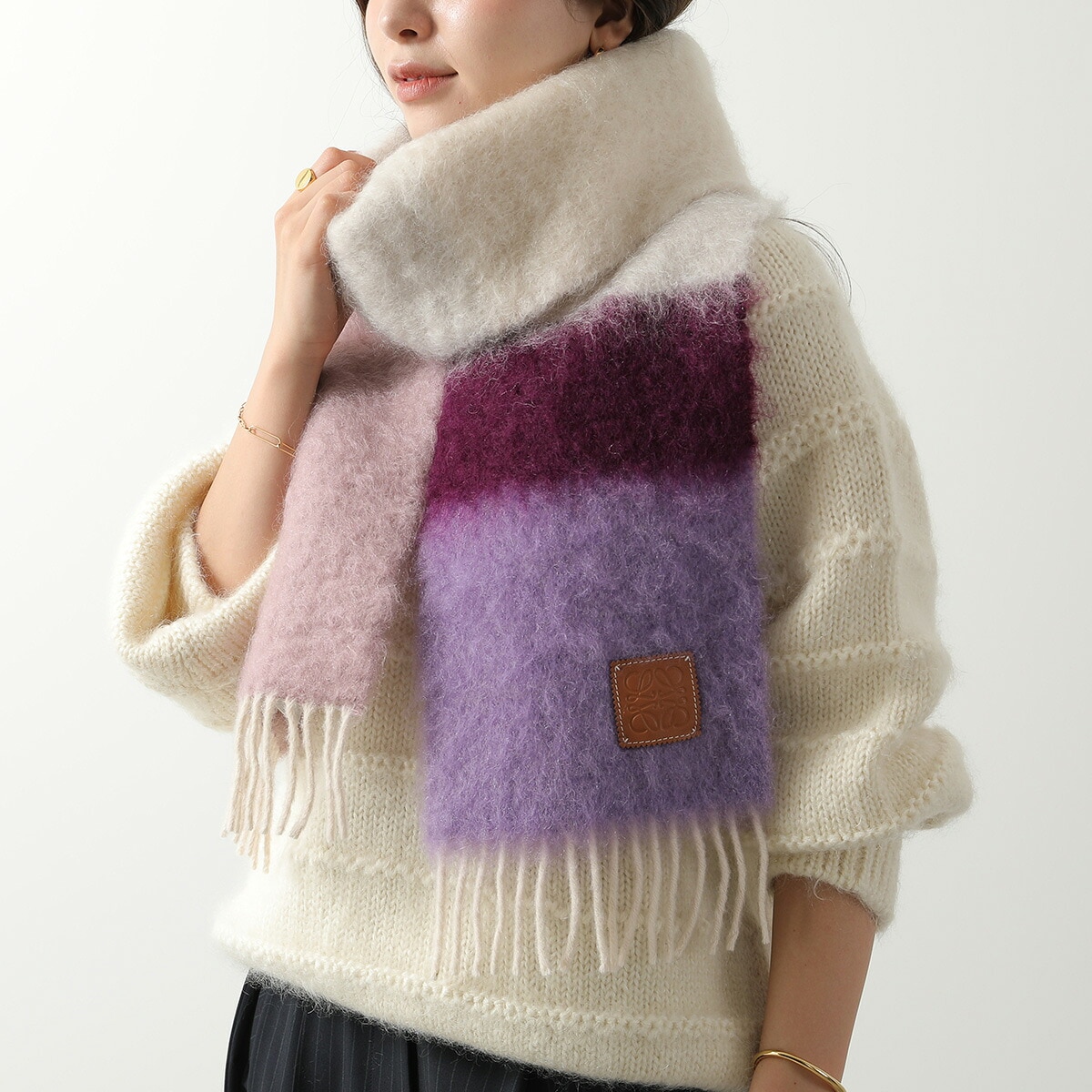 LOEWE ロエベ マフラー 23×185 F811257X22 レディース ストライプ スカーフ モヘア&ウール アナグラム ロゴレザーパッチ フリンジ カラー3色