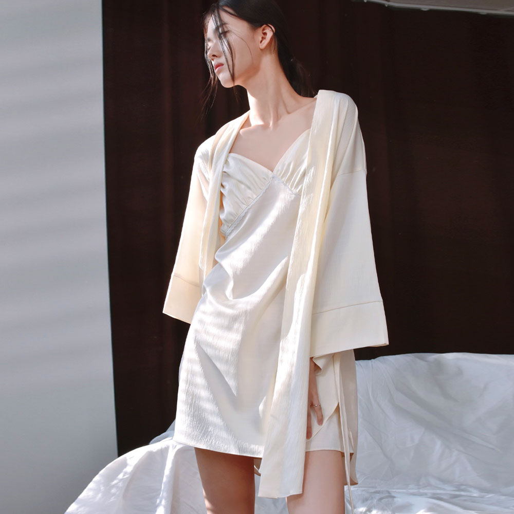 [SET] Amali slip robe ivory