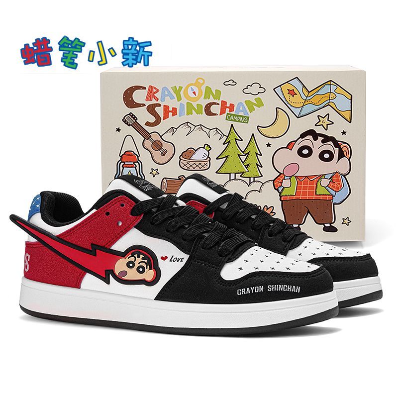 [限時優惠/最新デザイン]クレヨンの小さい男性の靴の2025夏はカジュアルな通気性の悪魔の板の靴の青少年のキャンパスの薄いタイプの運動靴を配合します