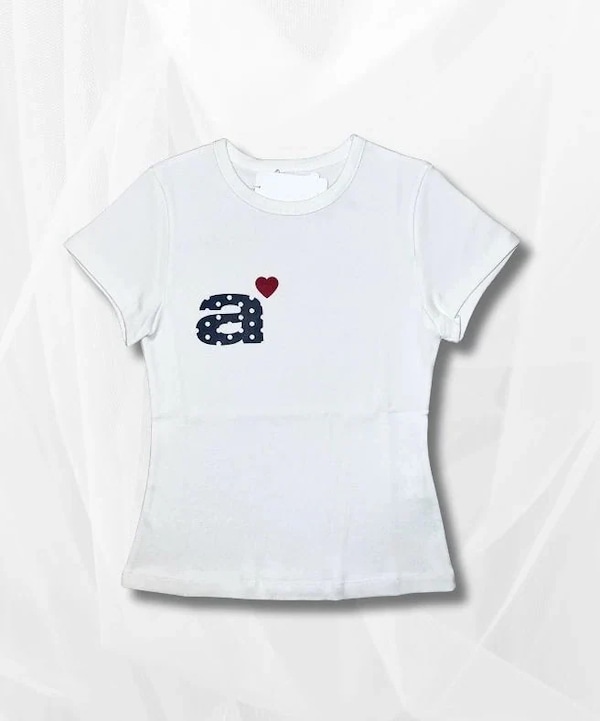 即完売商品【新品正規品】aeae ハートロゴドットTシャツ ホワイト 正規品 aeae ハートロゴドットTシャツ ホワイト