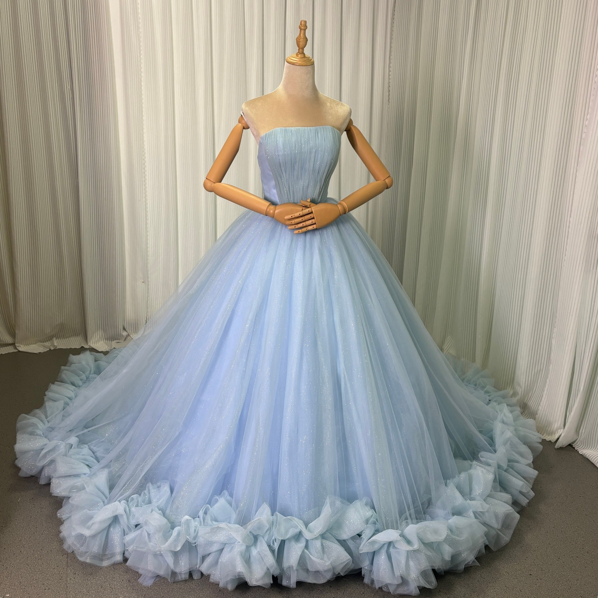 カラードレス ブルー+グリーン シークインチュール ビスチェドレス ボリュームドレス 華やかなトレーン 結婚式