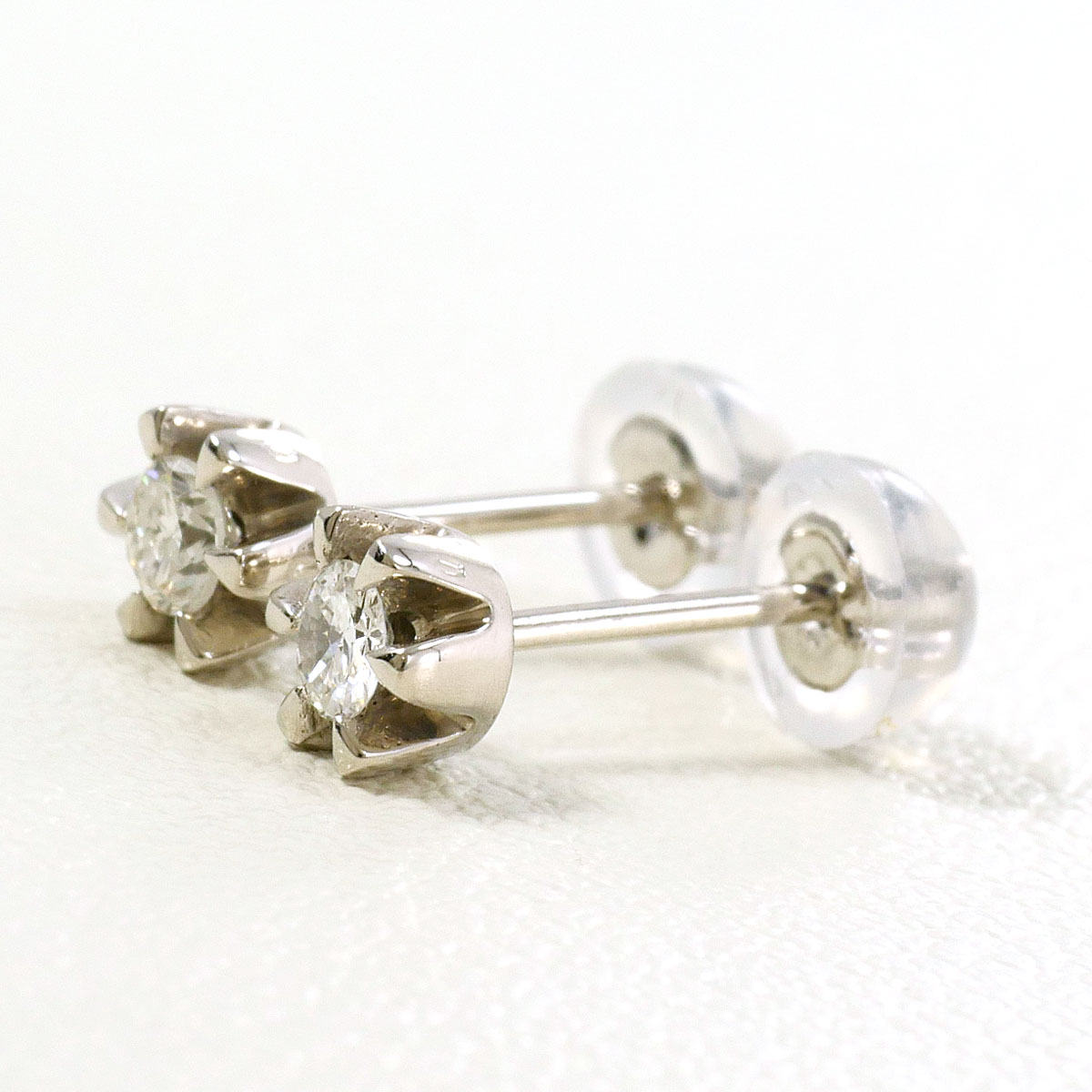 PT900 プラチナ ピアス ダイヤモンド 0.07 ct 総重量約0.9g 中古