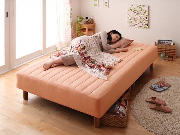 品揃え豊富で 新色寝心地が選べる!20色カバーリングポケットコイルマットレスベッド コーラルピンク セミダブル 脚30cm ベッド