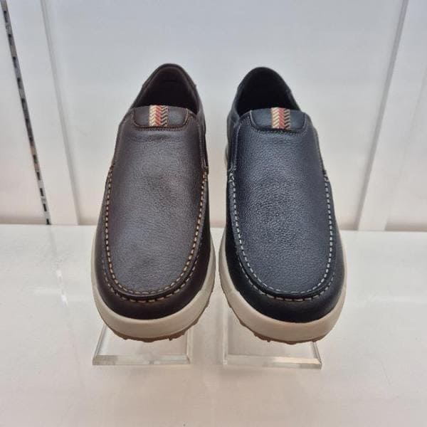 HC11 牛革 男性用シューズ G5K1U51P3W5985 (45729455)