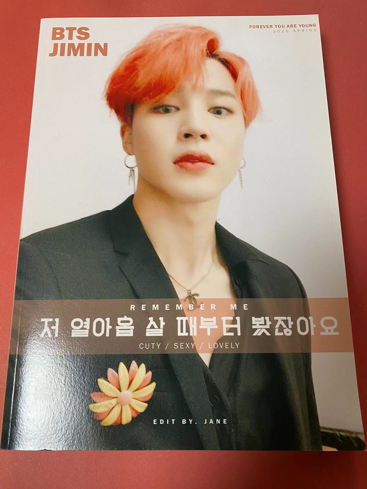 BTS ジミン　Twitter フォトブック HelloJimtober ♡写真集買いましたか？ユンギがいた日 | BTS