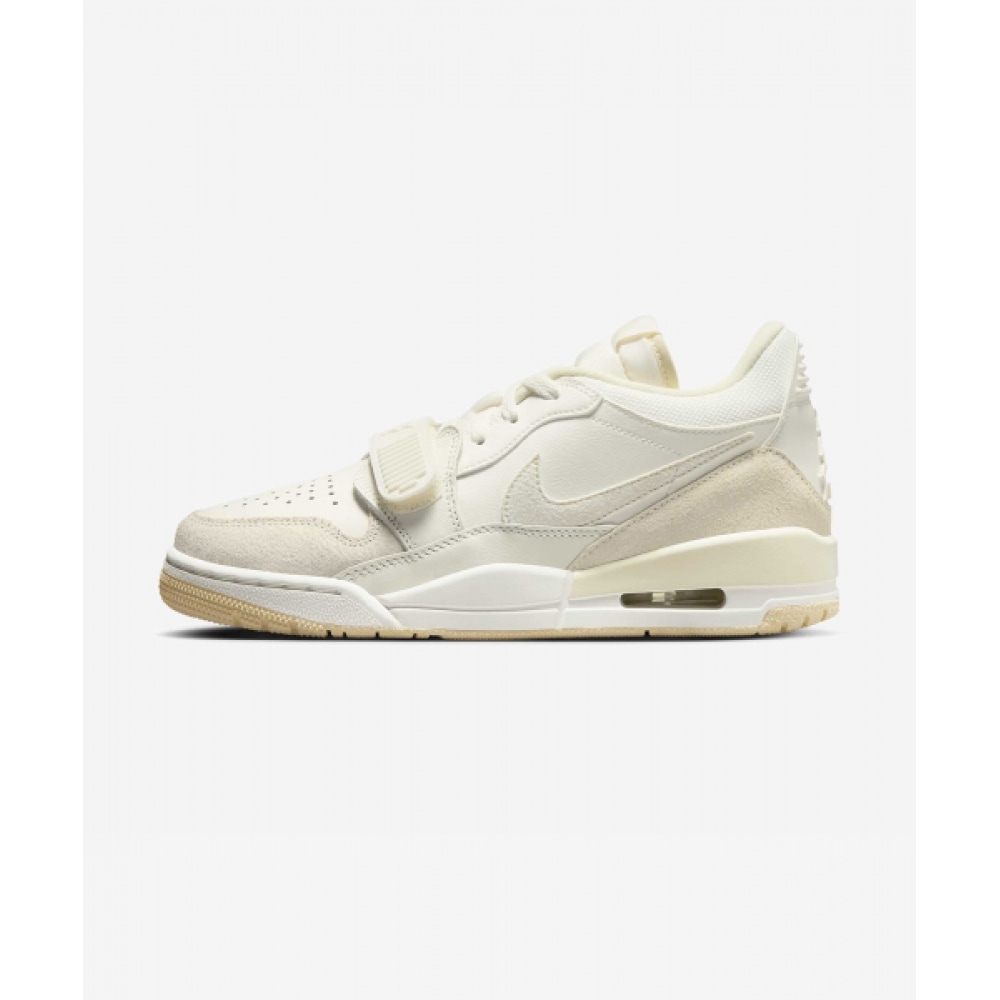 ナイキエアジョーダンレガシー 312 ロー W-セール:モスリン:ココナッツミルク/FQ7827-102