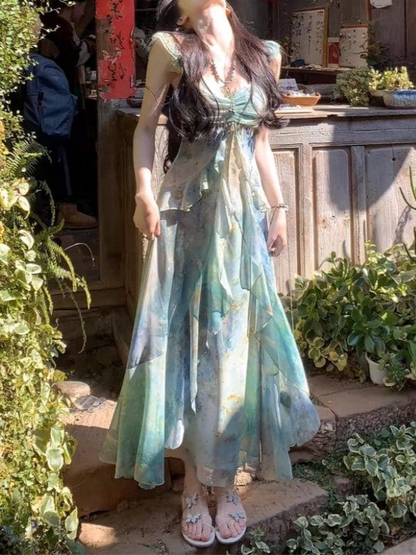 2025 年ニューカラーの花柄ワンピース ファッションな雰囲気で快適な通気性の女性用ワンピース プリント 柄ワンピ