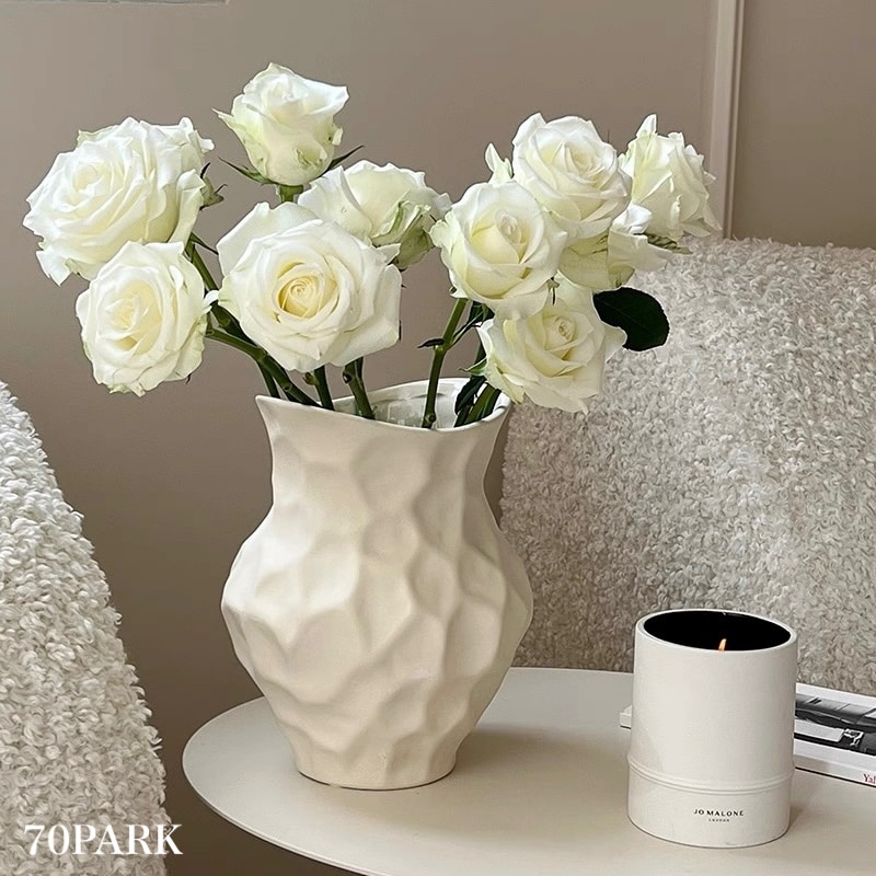 凸凹 セラミック モノトーン フラワーベース 全2色 花瓶 おしゃれ 韓国インテリア 韓国雑貨 韓国っぽ 北欧 北欧インテリア 韓国 インテリア雑貨 韓国 70PARK