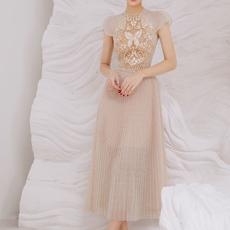 ドレス パーティードレス レースドレス 高見え 高級感 レース シースルー 透け感 ミドル丈 プリーツ 半袖 ハイウエスト スリム 細身 韓国 レディース かわいい 可愛い キュート