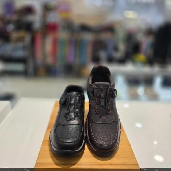 セーブゾーン04 男性コンフォートセミカジュアルダイヤル調節スニーカー4.5cm ブラウン TPDJ (E45336684) 17,528円