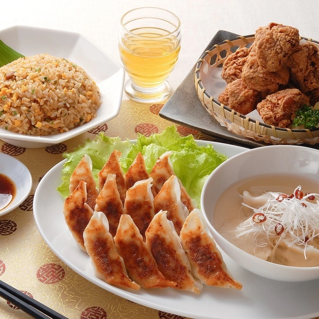 【Qoo10限定】映え中華！自慢の中華三昧セット [元祖肉餃子水餃子炒飯唐揚げ]