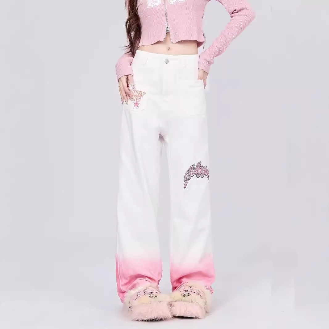 春と秋の甘辛いピンクのドーパミンのストレートジーンズ刺繍のハイウエストのデザイン感がゆったりしています