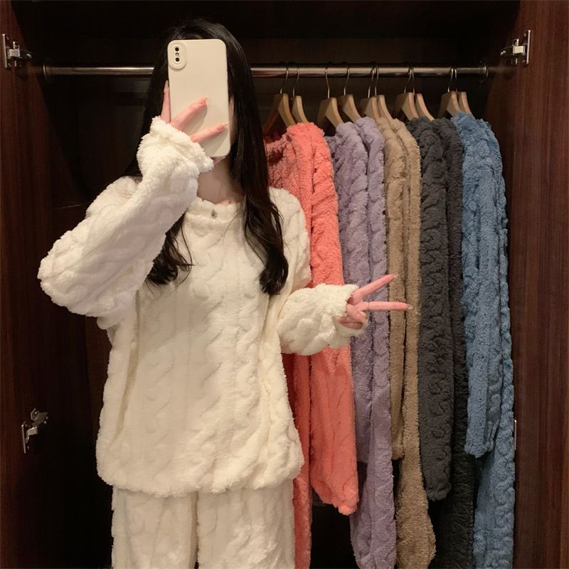 大人気！ パジャマ ルームウェア秋と冬のツイストパターンコーラルベルベット厚く暖かいスリーピングパンツ2点セットレディース 韓国ファッション
